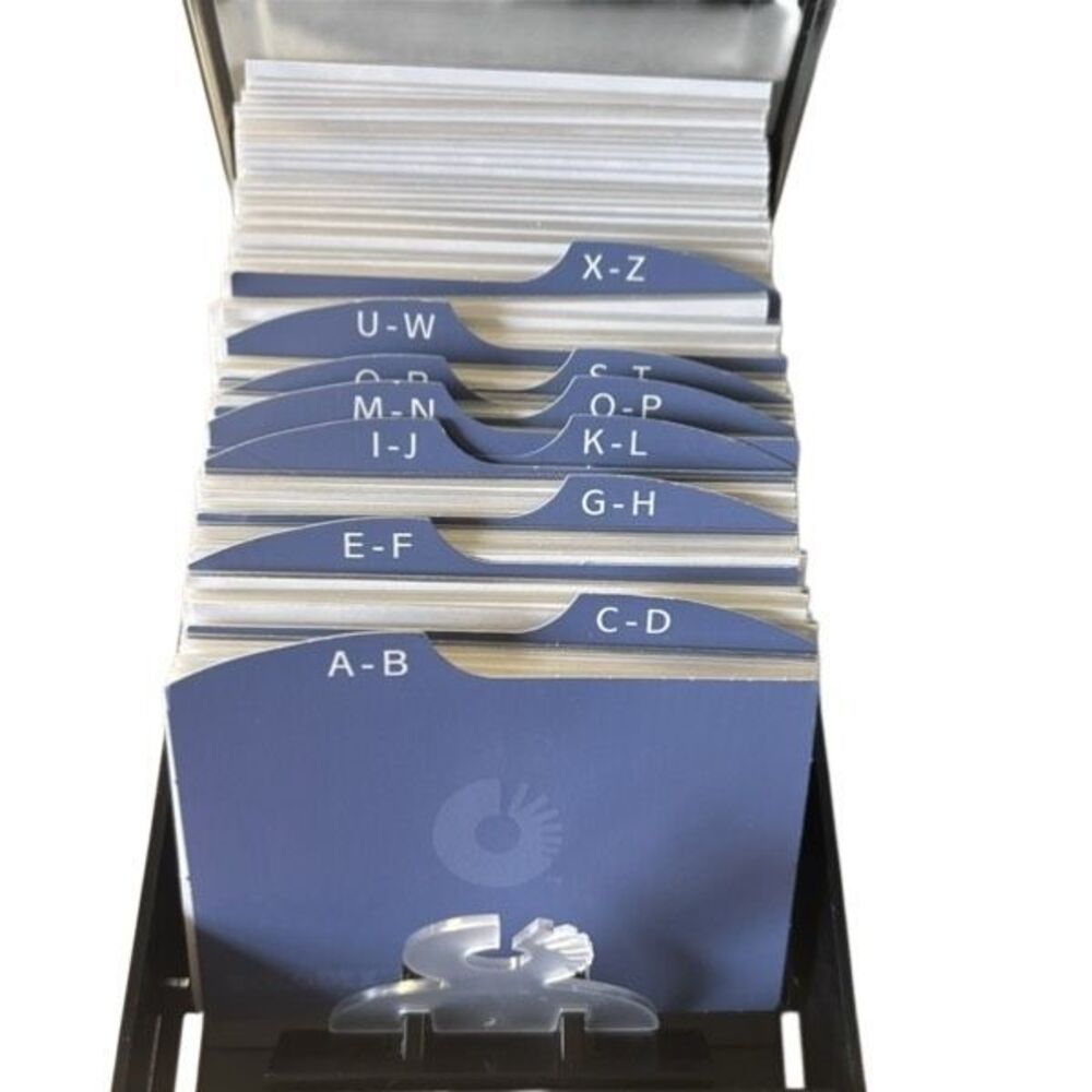 Rolodex VIP24C Card File - Picture 3 of 9
